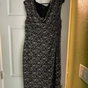 Connected Apparel Black and White Ruched Sheath Dress